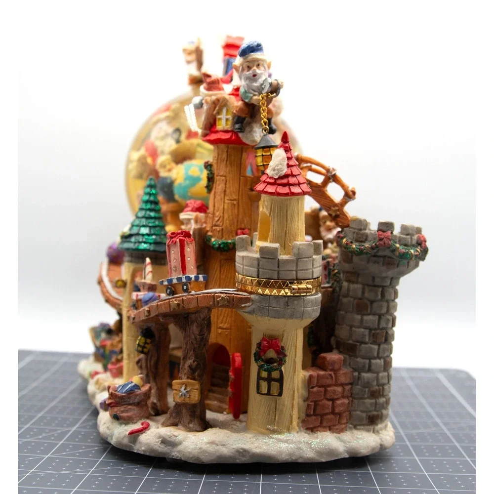 Vintage Santa‎ Claus Workshop Musical Snow Globe Elf Village Castle Train 9in